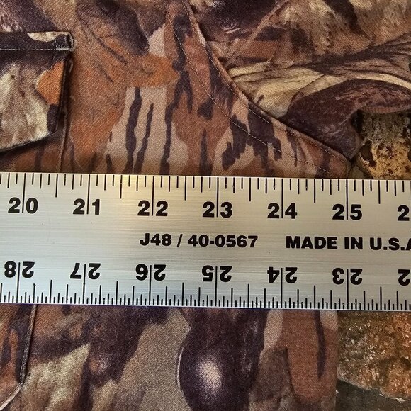 L.L.Bean Men's Camouflage Button-Up Shirt, Loose Fit, Long Sleeves, Size Large - Picture 11 of 12